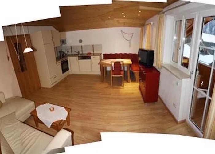 Haus Ebner Johann * הינטרסי